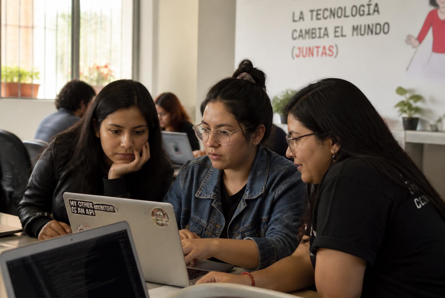 Geek Girls LatAm